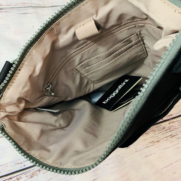 Baggallini Bags Bagallini Comrade 3 Zip Crossbody Bag Poshmark